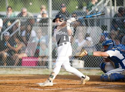 Thumbnail 2 in South Terrebonne @ South Lafourche (LHSAA 4A Quarterfinal) photogallery.