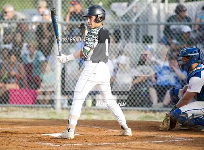 Thumbnail 3 in South Terrebonne @ South Lafourche (LHSAA 4A Quarterfinal) photogallery.