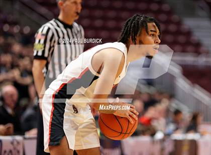 Thumbnail 1 in Holy Cross vs. Aliquippa (PIAA 2A Championship) photogallery.