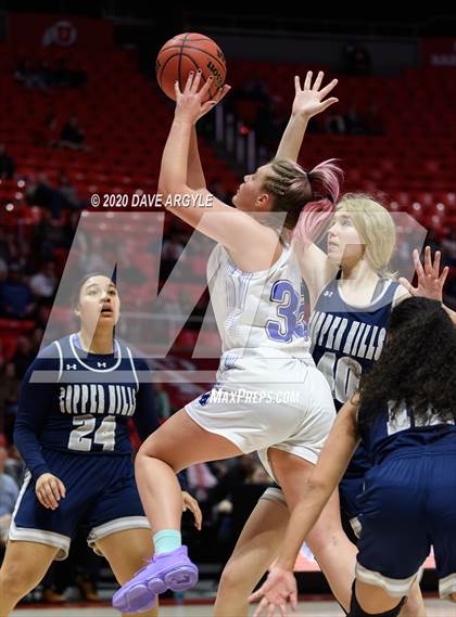 Thumbnail 1 in Copper Hills vs. Bingham (UHSAA 6A Semifinal) photogallery.