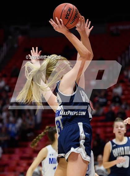 Thumbnail 2 in Copper Hills vs. Bingham (UHSAA 6A Semifinal) photogallery.