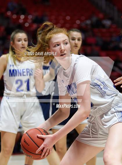 Thumbnail 2 in Copper Hills vs. Bingham (UHSAA 6A Semifinal) photogallery.