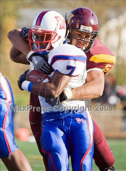 Thumbnail 1 in DeMatha @ Bishop McNamara photogallery.