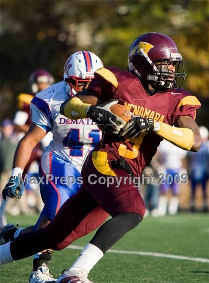 Thumbnail 1 in DeMatha @ Bishop McNamara photogallery.