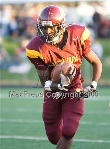 Thumbnail 3 in DeMatha @ Bishop McNamara photogallery.