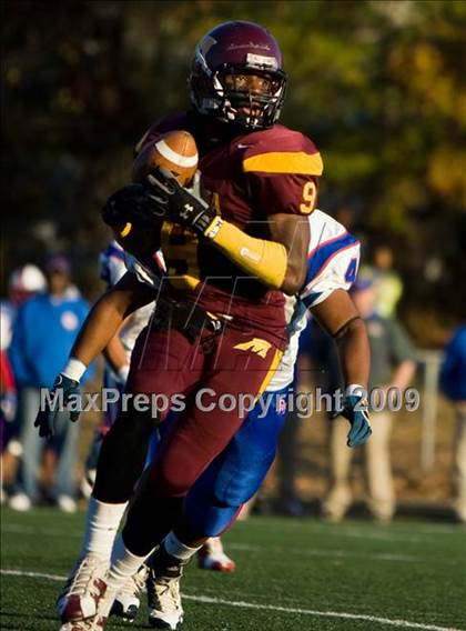 Thumbnail 3 in DeMatha @ Bishop McNamara photogallery.