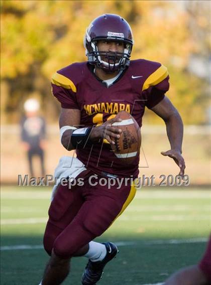 Thumbnail 2 in DeMatha @ Bishop McNamara photogallery.