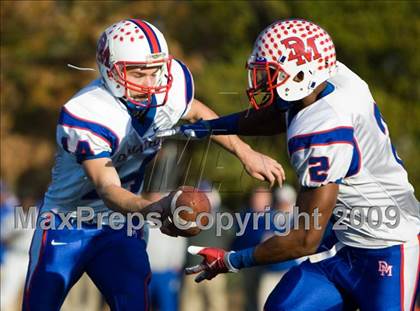 Thumbnail 3 in DeMatha @ Bishop McNamara photogallery.