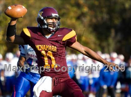 Thumbnail 1 in DeMatha @ Bishop McNamara photogallery.