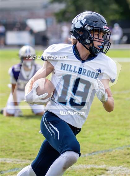 Thumbnail 1 in Millbrook @ Broughton photogallery.