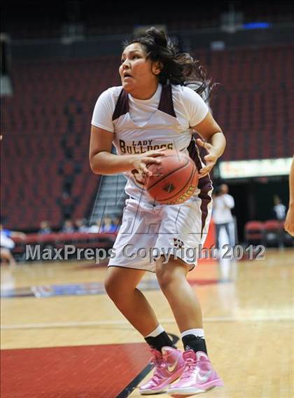 Thumbnail 2 in Winslow vs. Tuba City (AIA D3 Semifinals) photogallery.