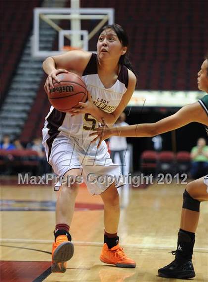 Thumbnail 2 in Winslow vs. Tuba City (AIA D3 Semifinals) photogallery.