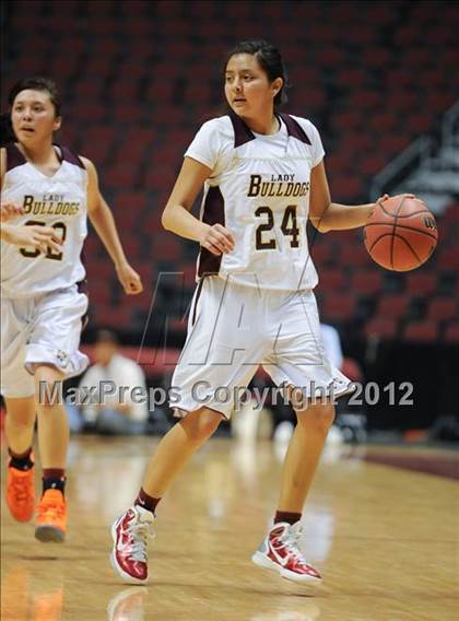 Thumbnail 2 in Winslow vs. Tuba City (AIA D3 Semifinals) photogallery.