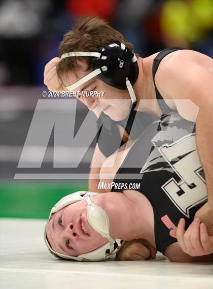 Thumbnail 1 in CHSAA State Championship - 4A Quarterfinals photogallery.