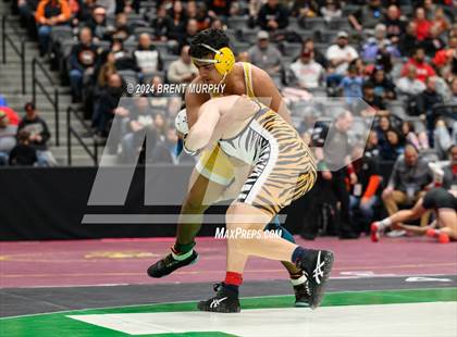 Thumbnail 2 in CHSAA State Championship - 4A Quarterfinals photogallery.
