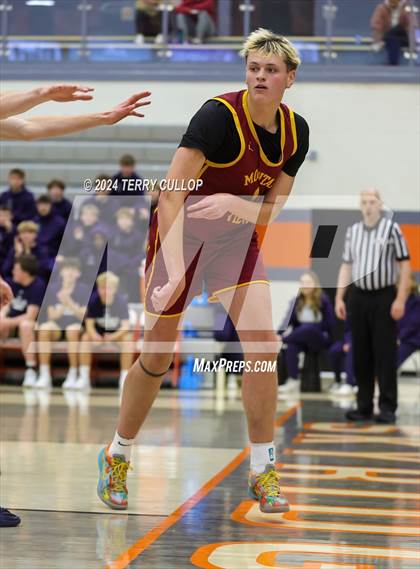 Thumbnail 1 in Mountain View vs. Copper Hills (Falcon Classic) photogallery.