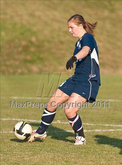 Thumbnail 3 in Loomis Chaffee @ Noble & Greenough photogallery.