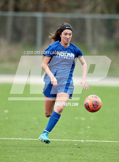 Thumbnail 3 in Nolan Catholic vs Mount Carmel (National Elite Prep Showcase) photogallery.