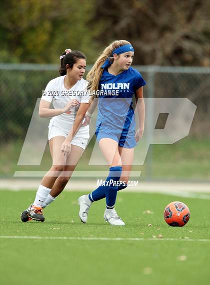 Thumbnail 1 in Nolan Catholic vs Mount Carmel (National Elite Prep Showcase) photogallery.