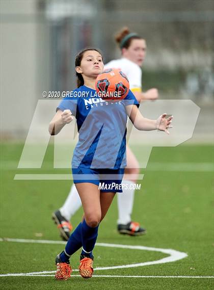 Thumbnail 2 in Nolan Catholic vs Mount Carmel (National Elite Prep Showcase) photogallery.