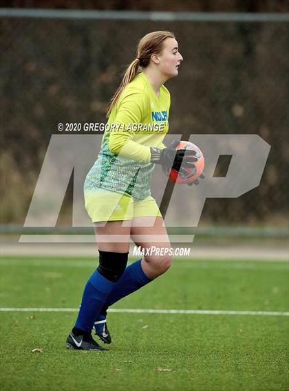 Thumbnail 3 in Nolan Catholic vs Mount Carmel (National Elite Prep Showcase) photogallery.