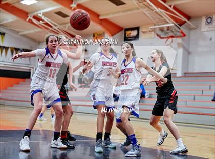 Thumbnail 3 in Reno vs. North Medford (Roseville Elite Showcase) photogallery.