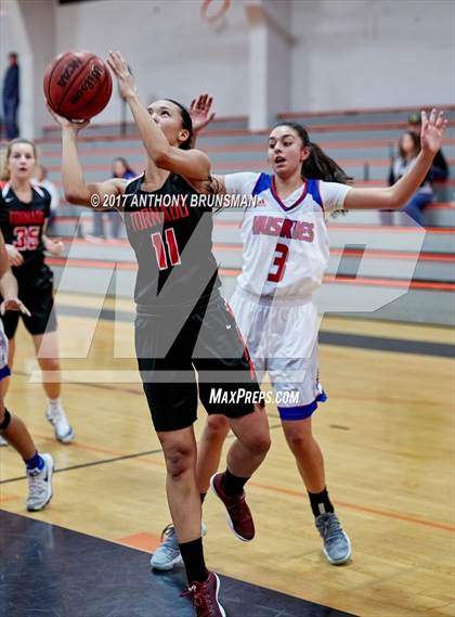 Thumbnail 2 in Reno vs. North Medford (Roseville Elite Showcase) photogallery.