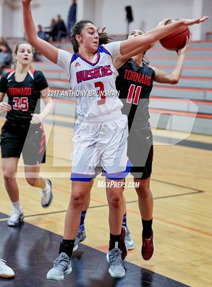 Thumbnail 3 in Reno vs. North Medford (Roseville Elite Showcase) photogallery.
