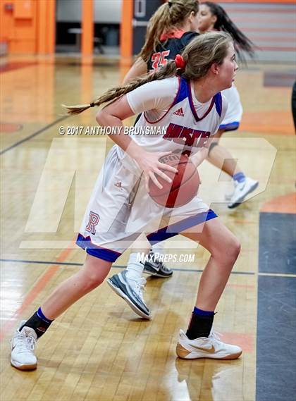 Thumbnail 1 in Reno vs. North Medford (Roseville Elite Showcase) photogallery.