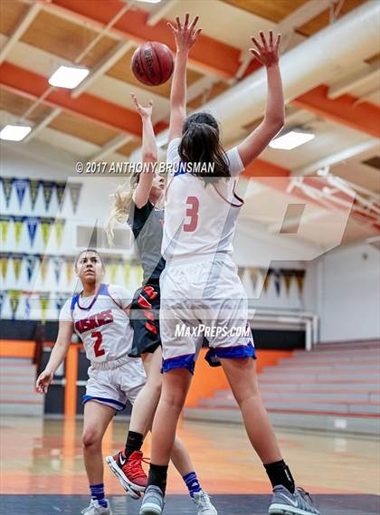 Thumbnail 1 in Reno vs. North Medford (Roseville Elite Showcase) photogallery.