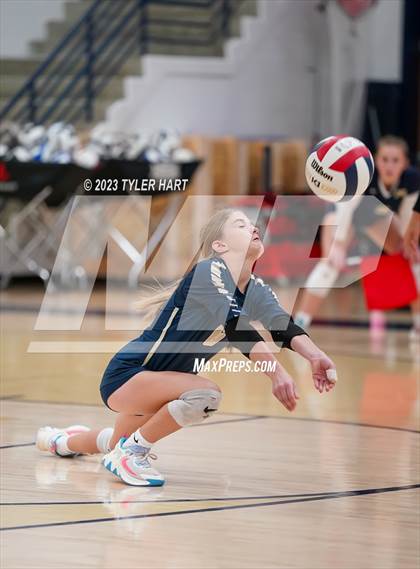 Thumbnail 1 in Plainfield @ Tri-West Hendricks photogallery.