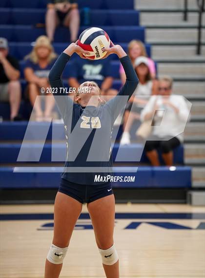 Thumbnail 2 in Plainfield @ Tri-West Hendricks photogallery.