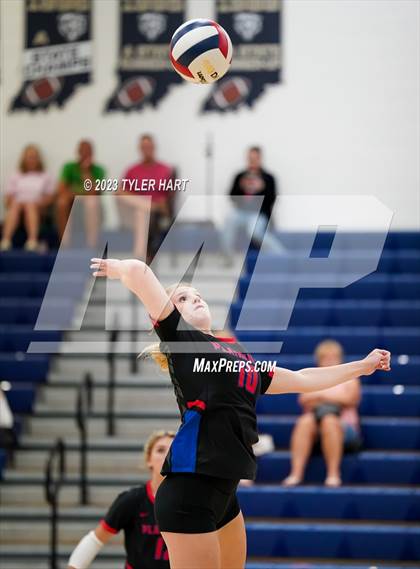 Thumbnail 1 in Plainfield @ Tri-West Hendricks photogallery.
