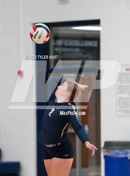 Thumbnail 2 in Plainfield @ Tri-West Hendricks photogallery.