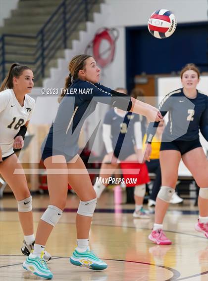 Thumbnail 1 in Plainfield @ Tri-West Hendricks photogallery.