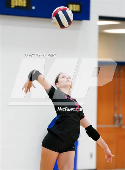 Thumbnail 2 in Plainfield @ Tri-West Hendricks photogallery.