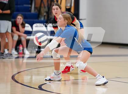 Thumbnail 2 in Plainfield @ Tri-West Hendricks photogallery.