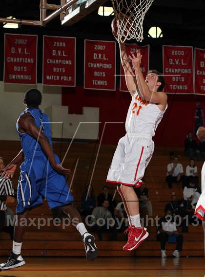 Thumbnail 3 in Diamond Ranch vs Mission Viejo (MaxPreps Holiday Classic) photogallery.