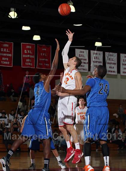 Thumbnail 3 in Diamond Ranch vs Mission Viejo (MaxPreps Holiday Classic) photogallery.