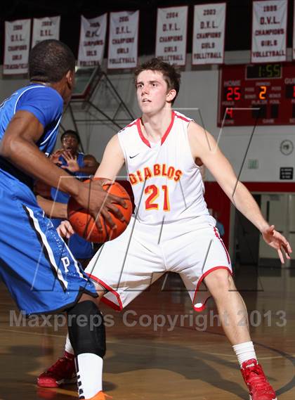 Thumbnail 2 in Diamond Ranch vs Mission Viejo (MaxPreps Holiday Classic) photogallery.