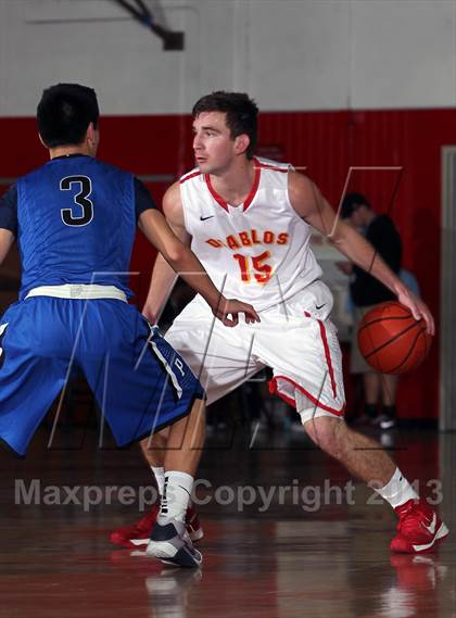 Thumbnail 2 in Diamond Ranch vs Mission Viejo (MaxPreps Holiday Classic) photogallery.