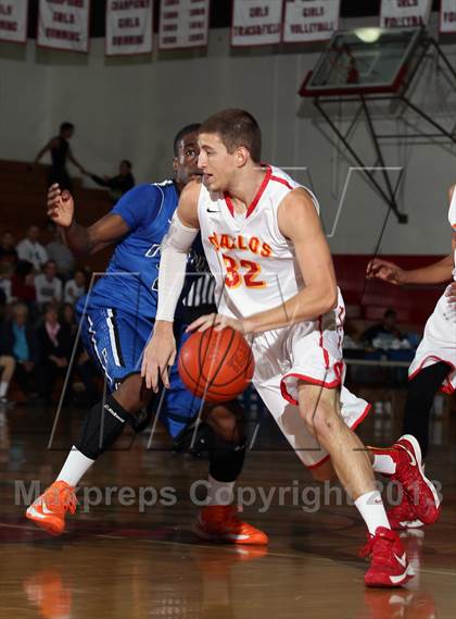 Thumbnail 2 in Diamond Ranch vs Mission Viejo (MaxPreps Holiday Classic) photogallery.