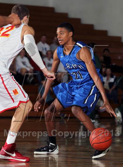 Thumbnail 2 in Diamond Ranch vs Mission Viejo (MaxPreps Holiday Classic) photogallery.