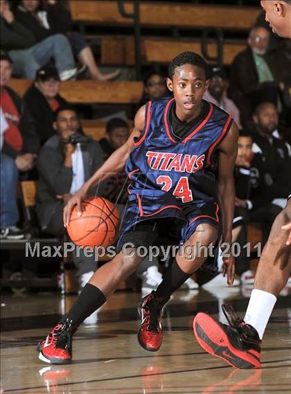 Thumbnail 1 in Etiwanda vs. Colony (APU Shootout) photogallery.