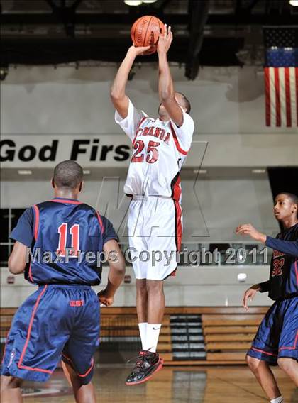Thumbnail 1 in Etiwanda vs. Colony (APU Shootout) photogallery.