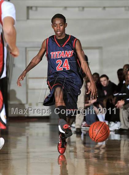 Thumbnail 2 in Etiwanda vs. Colony (APU Shootout) photogallery.