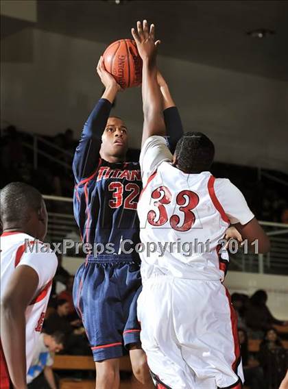 Thumbnail 2 in Etiwanda vs. Colony (APU Shootout) photogallery.