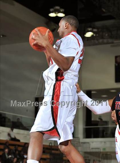 Thumbnail 2 in Etiwanda vs. Colony (APU Shootout) photogallery.
