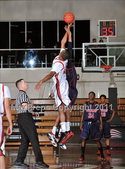 Thumbnail 2 in Etiwanda vs. Colony (APU Shootout) photogallery.