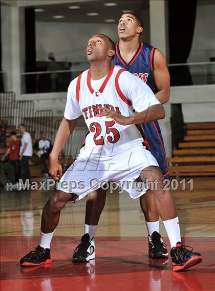 Thumbnail 1 in Etiwanda vs. Colony (APU Shootout) photogallery.